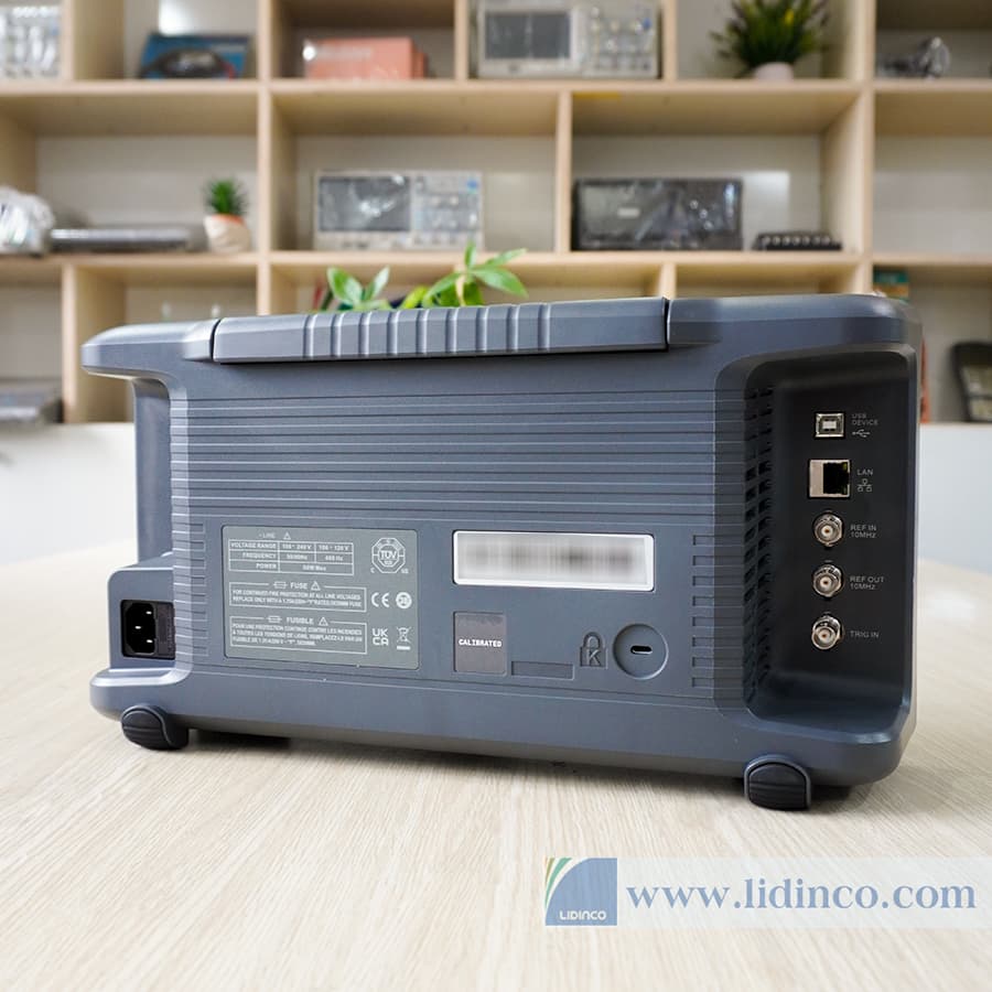 Máy phân tích phổ Siglent SSA3032X 3.2GHz
